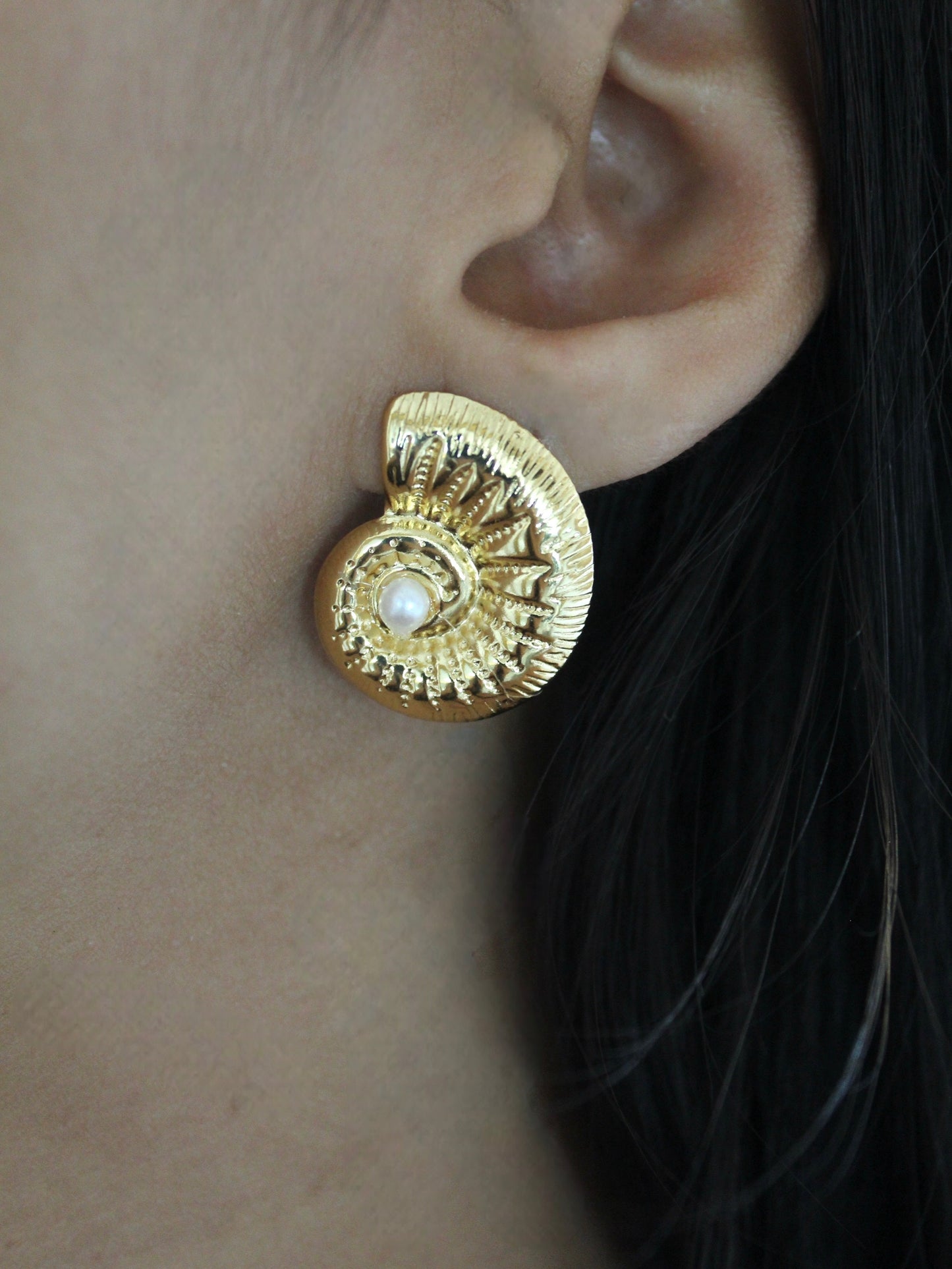 Boucles d’oreilles Coquille d’Or - Bijoux en acier inoxydable - Les bijoux d’Anaïs