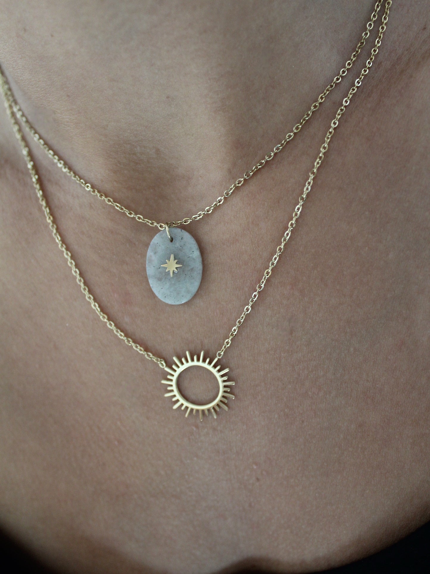 Collier double rang étoile et soleil - Bijoux en acier inoxydable - Les bijoux d’Anaïs